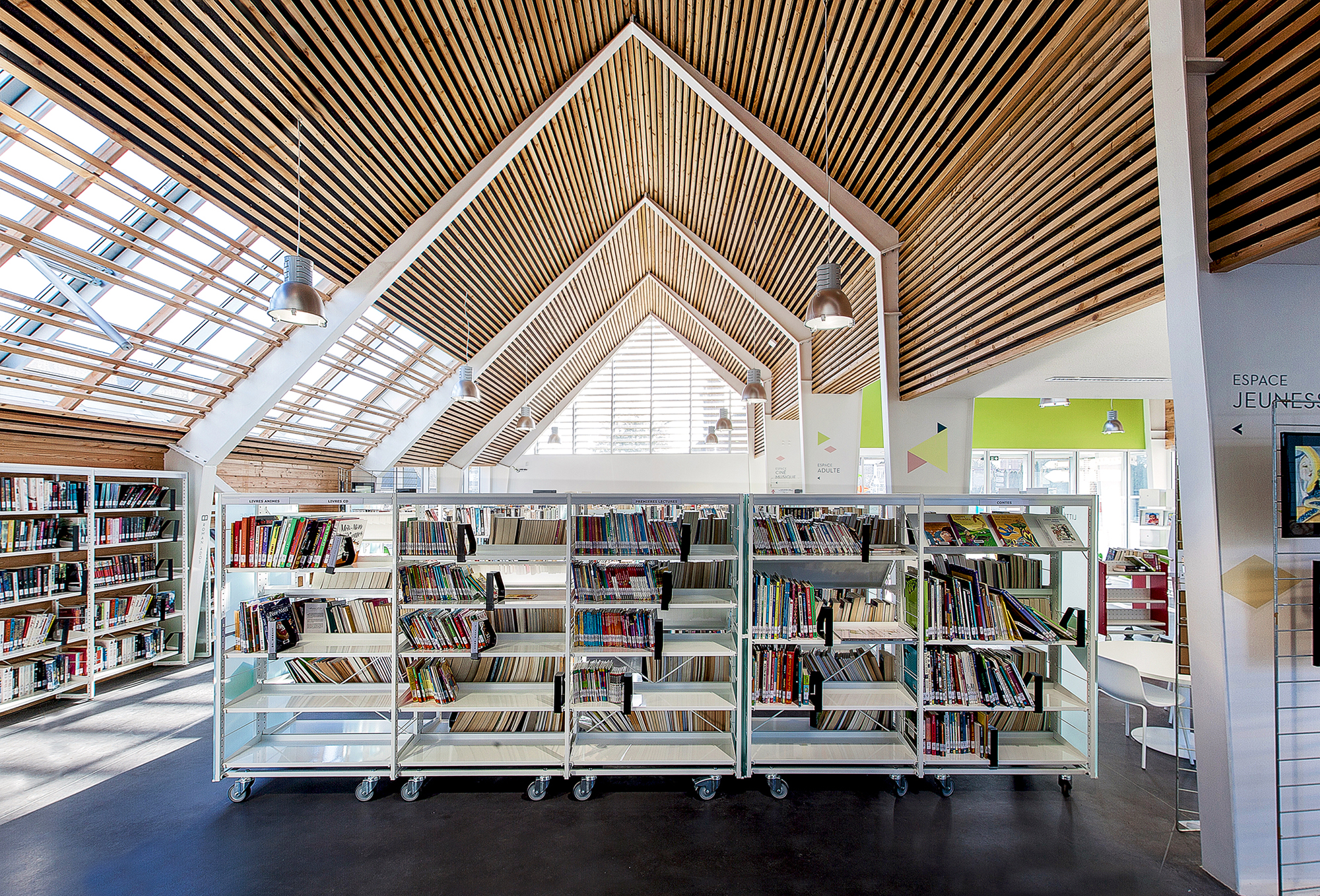 Modern libraries. Современная библиотека. Библиотечное пространство. Проект современной библиотеки. Библиотека архитектура.
